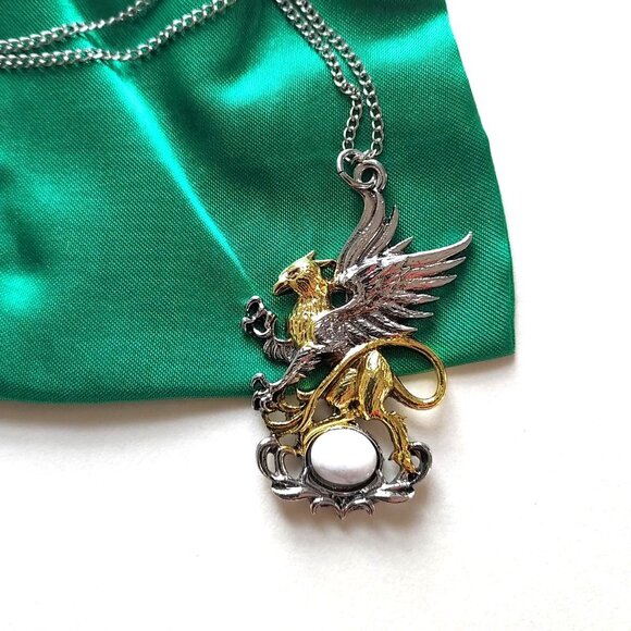 New Gryffin Pewter Necklace Made in the UK - Picture 1 of 6